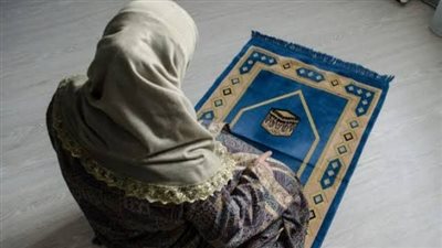 كيفية أداء صلاة التراويح في المنزل.. الإفتاء توضح الأحكام والشروط