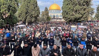 الخارجية الفلسطينية: تحديد سن المصلين خرق فاضح لالتزامات الاحتلال وانتهاك القانون الدولي