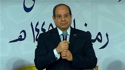 الرئيس السيسي يشيد ببرنامج الفنان سامح حسين ويشدد على أهمية الإعلام الإيجابي 