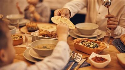 لا تفوّت تناولها.. أطعمة ضرورية في وجبة السحور 