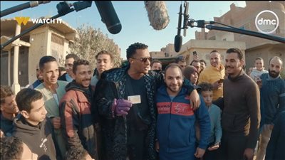 مدفع رمضان يهدى شاب اسمه رمضان 100 ألف جنيه