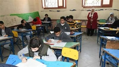 التعليم تكشف موعد امتحانات نهاية العام لصفوف النقل بالترم الثاني 2025
