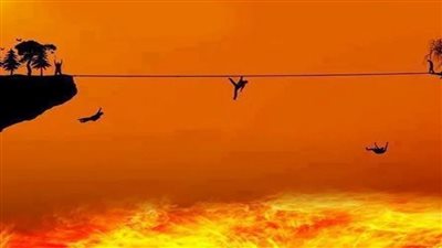 لحظة رعب في الآخرة.. مصير من يآكل مال اليتيم يوم القيامة