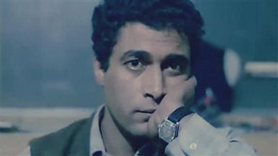 الشهرة والألم.. «أحمد زكي» موهبة استثنائية في السينما المصرية لا تُنسى