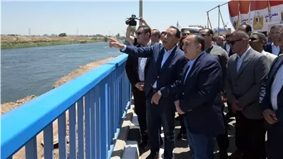 رئيس الوزراء يزيح الستار عن افتتاح كوبري منقباد العلوى بأسيوط 