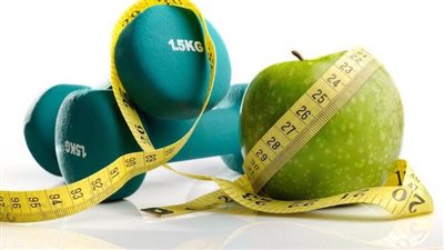 كيف تتخلص من الدهون العنيدة؟.. خبير تغذية يكشف خطة غذائية لحرق الدهون 