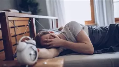 تشعر بالتعب والإرهاق طوال اليوم؟ جرّب هذه الحلول الفعّالة لاستعادة طاقتك