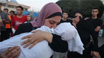 19 شهيدًا في غزة خلال ساعات.. الاحتلال يرتكب مجازر جديدة بخانيونس والزيتون 