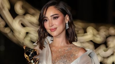 تكريم بسمة بوسيل.. في«إيمي غالا» يعلن عودتها القوية للغناء