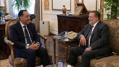 رئيس الوزراء ومحافظ البنك المركزي يتابعان جهود خفض التضخم وزيادة الاحتياطي النقدي