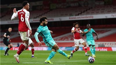 صراع ناري على بطاقات دوري الأبطال في الدوري الإنجليزي.. وصلاح يواجه أرسنال