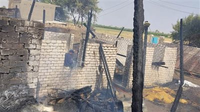 اندلاع حريق ضخم بمنزلين يُنهي حياة ربة منزل ويصيب آخرين في أسيوط