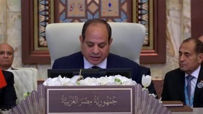 السيسى بالقمة العربية ببغداد.. لا استقرار في ليبيا دون خروج القوات الأجنبية