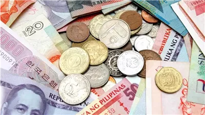 الدينار الكويتي يتصدر.. والعملات العربية ترتفع أمام الجنيه المصري اليوم الخميس