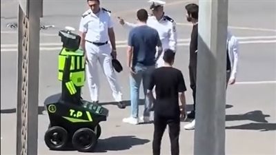 المرور يدخل عصر الذكاء الاصطناعي.. روبوت جديد يرصد المخالفات على الطرق