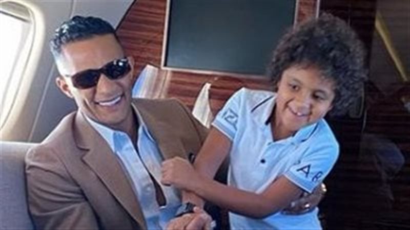 محمد رمضان ونجله