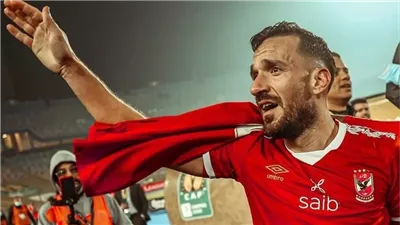 وداع القلوب الحمراء.. نجوم الأهلي يكتبون الفصل الأخير برسائل مؤثرة