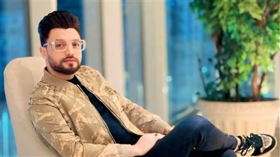  أزمة قلبية تنهي مسيرته في عز النجاح..وداع مفاجئ للمطرب الشعبي أحمد عامر