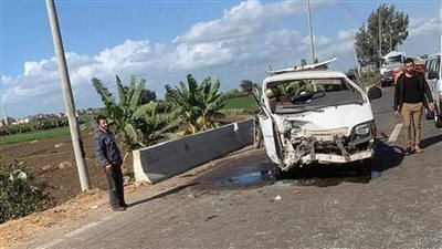إصابة 7 أشخاص في حادث تصادم سيارتين بالفيوم