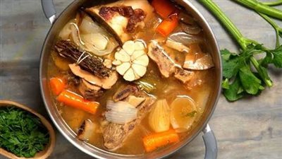 5 أطعمة مذهلة تعزز «الكولاجين الطبيعي» وتمنح بشرتك إشراقة وترطيبا عميقا