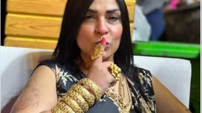 حبس المنتجة «ليلى الشبح» 4 أيام بتهمة نشر محتوى خادش للحياء