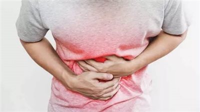 الموز والحليب ليسا أصدقاء.. أطعمة شائعة تسبب اضطرابات معوية عند دمجها