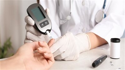 تعرف على «نسب السكر الطبيعية في الدم» للصائم وفي الحالات العشوائية