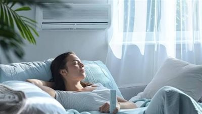 أضرار النوم مع المروحة أو التكييف.. 5 تحذيرات صحية لا تغفل عنها 