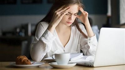 هل يؤدي «الإفراط في تناول السكريات» لزيادة التوتر؟.. هذا ما تؤكده الدراسات 