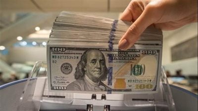 ثبات واستقرار في أسعار الدولار اليوم الجمعة