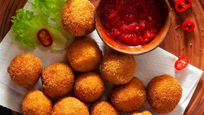 أسهل وصفة لعمل «بطاطس كروكيت» مقرمشة ولذيذة مثل المطاعم 