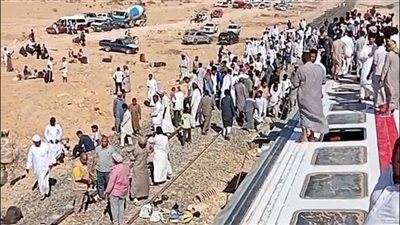 تحرك برلماني قوي لمحاسبة المسؤولين عن حادث انقلاب قطار مطروح