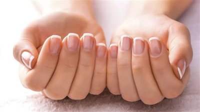 كيف تكشف يداك عن إصابتك بـ «الكبد الدهني»؟ علامات يجب الانتباه لها