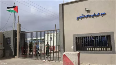 إسرائيل تغلق كرم أبو سالم وتمنع المساعدات لغزة