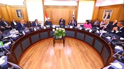 بنك ناصر يطلق منح دراسية باسم علي المصيلحي