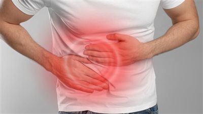 راجع الطبيب فور ملاحظتها.. علامات مبكرة لالتهاب «الزائدة»