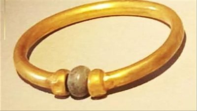 وزير السياحة يصف سرقة أسورة المتحف بـ«التصرف الدنيء»