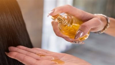 زيت طبيعي يتفوق على «الروز ماري» لإنبات الشعر