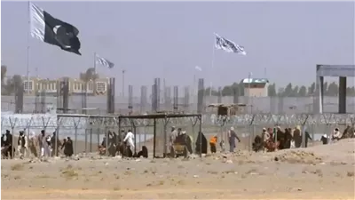 اشتباكات مسلحة بين باكستان وأفغانستان على الحدود المشتركة