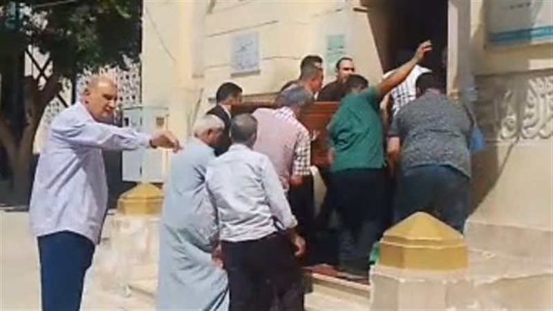 جنازة والدة حمادة