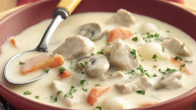 شوربة البطاطس بالمشروم