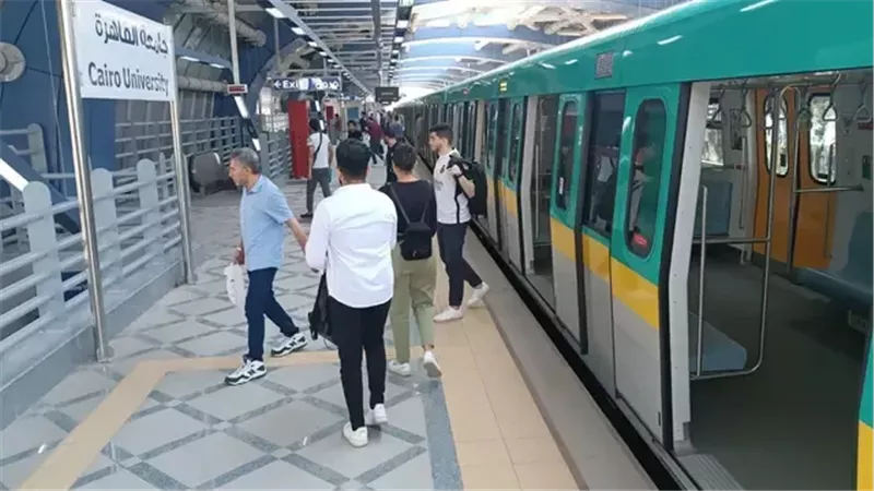 الخط الثالث للمترو