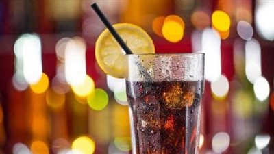 احذر «المشروبات الغازية».. تزيد خطر السكتة والخرف