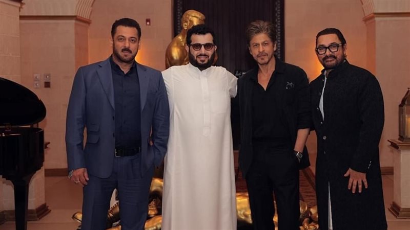 تركي آل الشيخ ونجوم