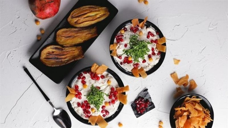 فتة الباذنجان بالرمان