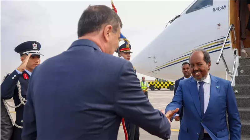 وصول الرئيس الصومالى
