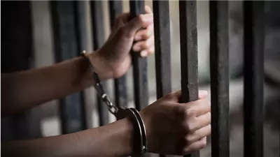 محكمة الجنايات تقضي بالسجن 12 عاما لمعلم هتك عرض فتاة