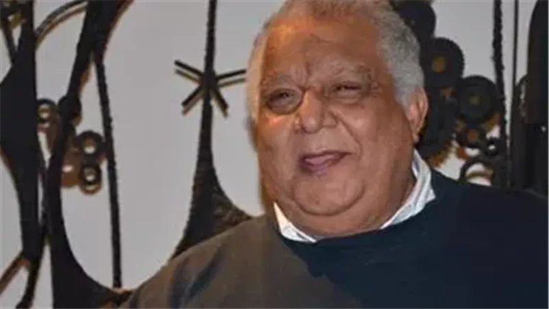 الكاتب الراحل مصطفى