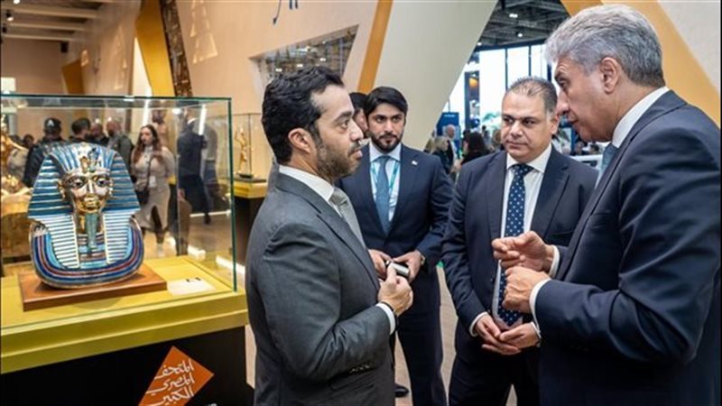 وزير السياحة