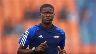 اتهامات فساد وغضب أهلاوي.. من هو بيير أتشو حكم القمة؟